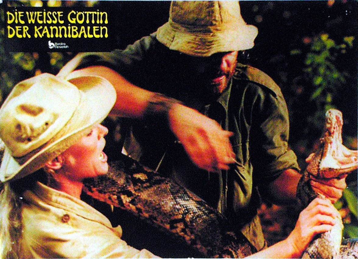 The Mountain of the Cannibal God – German lobby card v1